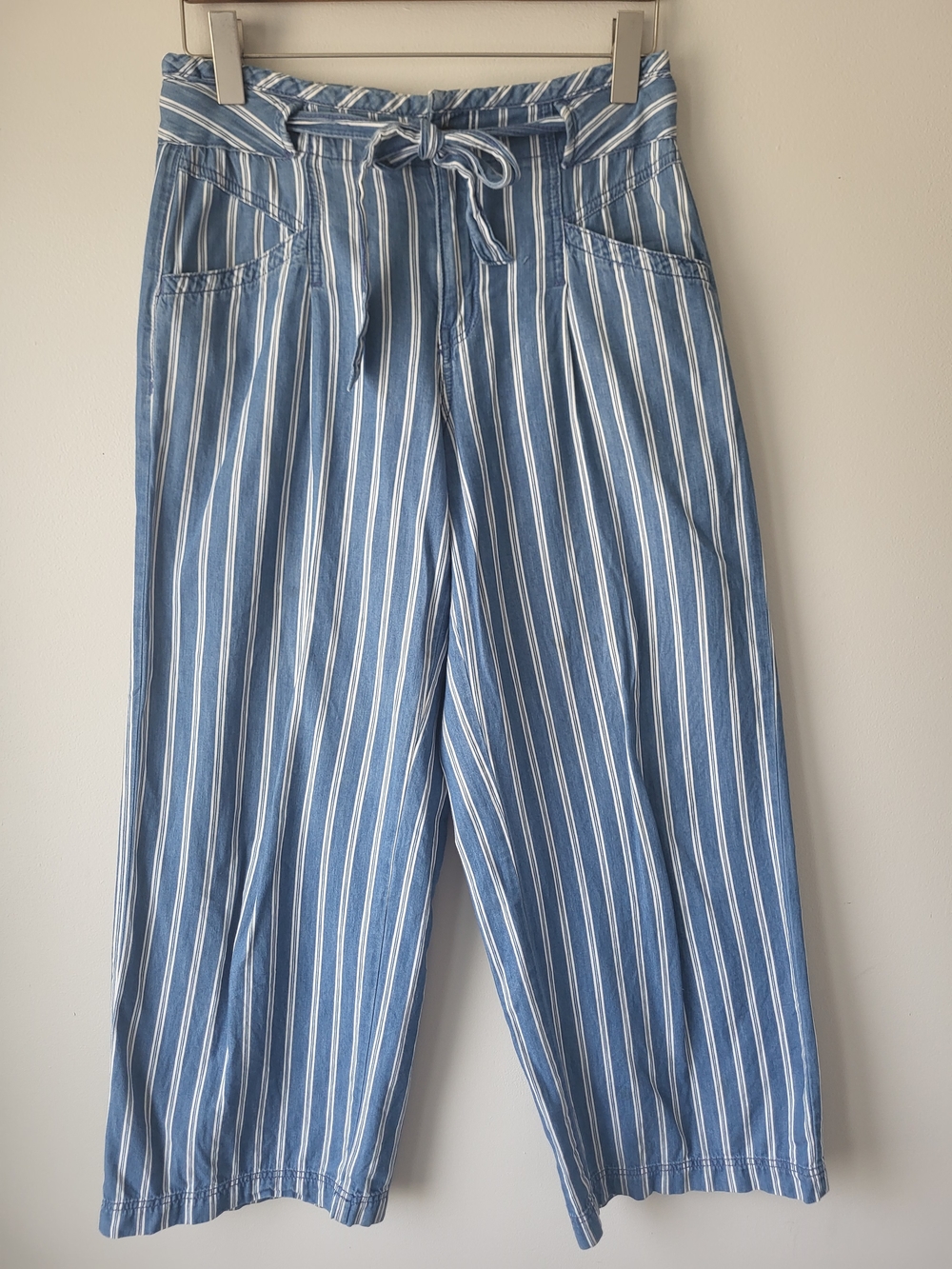 Blue and White Striped Wide-Leg Tie-Waist Beachy Coastal Lightweight Pants